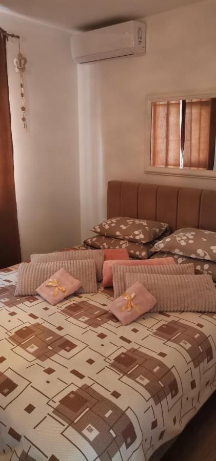 Naid Apartmani Kulen Vakuf Exterior foto